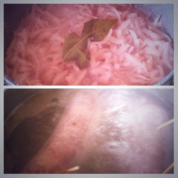 ValentinoFabbro's tweet image. Nel #menudellatradizione non può mancare &quot;#brovade e #muset&quot; , vero @rcrvnt ?