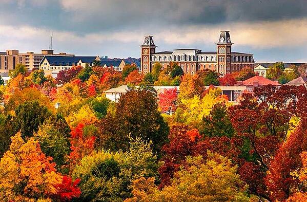 PrettyColleges's tweet photo. University of Arkansas http://t.co/9BTWFPSIZl