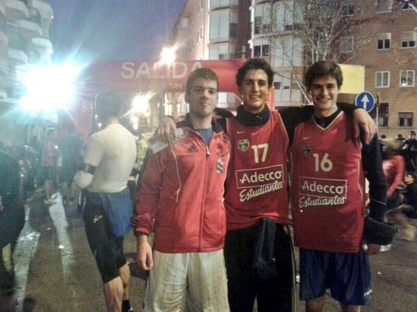 Gran San Silvestre con @Jaesvi42 y #Nacho . Defendiendo los colores del Estu. El año que viene más y mejor