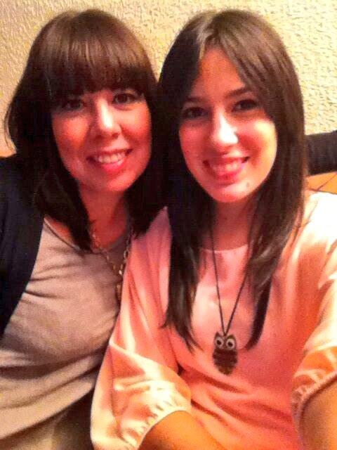 IsaPachecoCheca's tweet photo. Con @gemagonzp preparando la cena de Nochevieja http://t.co/XBUzMxi9Cs