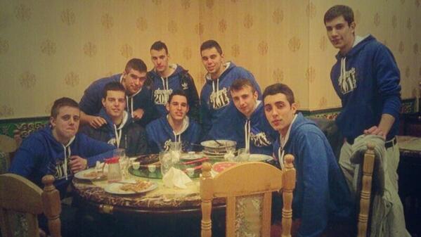 Clavaris2014's tweet photo. De parte de los clavarios... ¡¡¡FELIZ 2014!!! http://t.co/VfaMnH8qsk