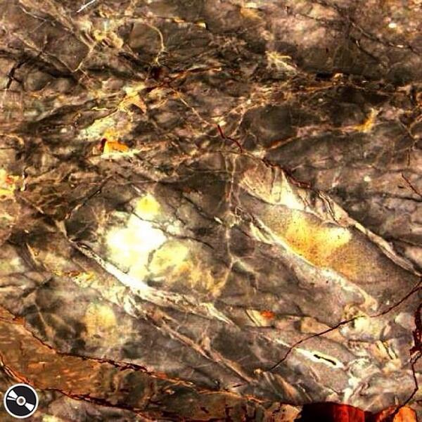 Mxtapes's tweet image. #nowplaying #ClamsCasino -  Pull Me Down #Instrumentals3 ift.tt/1d7g5at