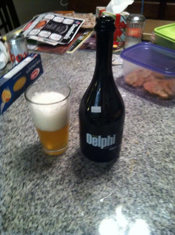 GreekSTL's tweet photo. @DelphiBeer The best #Greek beer I have had ! Happy New Year http://t.co/9Hjrz16wHz