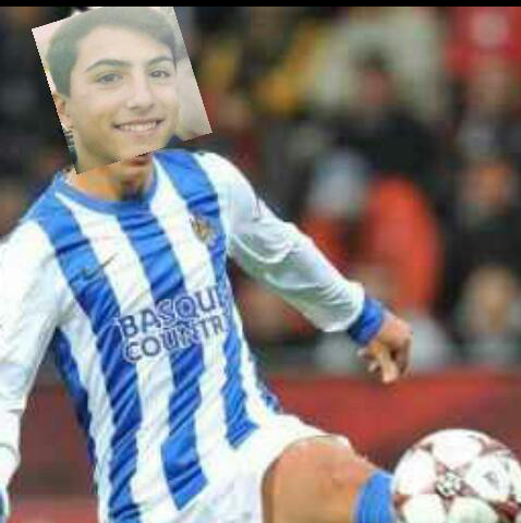 goriloncoxinon2's tweet image. Felicidades a @DubelCod por haber fichado por el Málaga.Los envidiosos dirán que es photoshop...