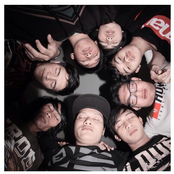 Happy New Year!!! Thx for support us over the years. Family, friends, bands, brands and anyone who has supported us!