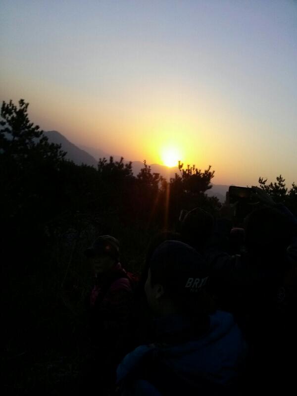사진산성산의 일출 2014년  트친님들
해운이 함께하시길 ()()()