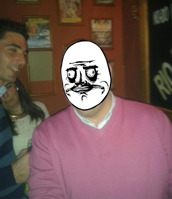 VigiaVicio's tweet photo. De dónde ha salido ese calvo cavernícola? #nonos14 http://t.co/0ZY5WjRoMG