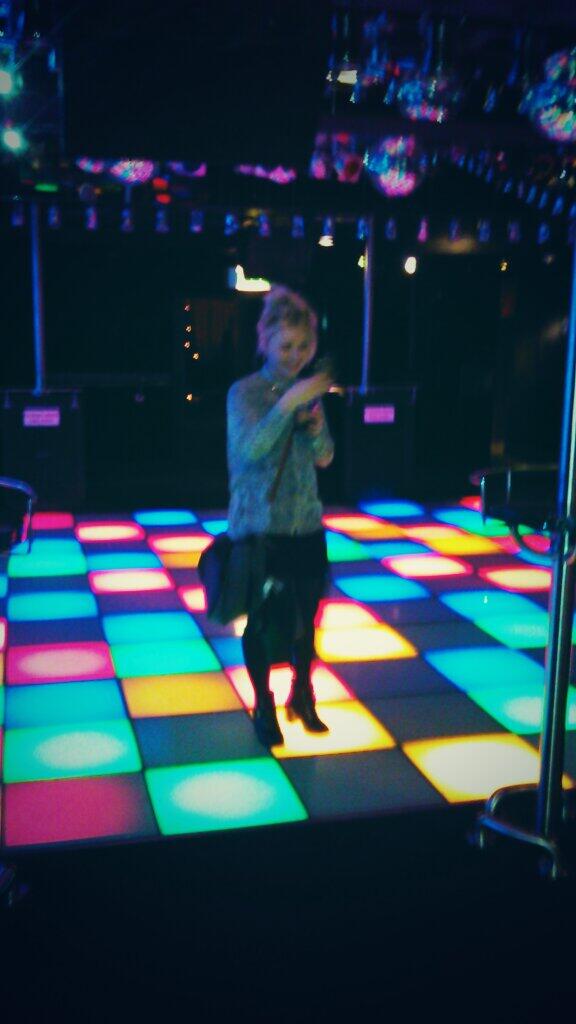 ChrisBeddy's tweet photo. Me and Nat in an empty club great ha http://t.co/fQuvlFJytx