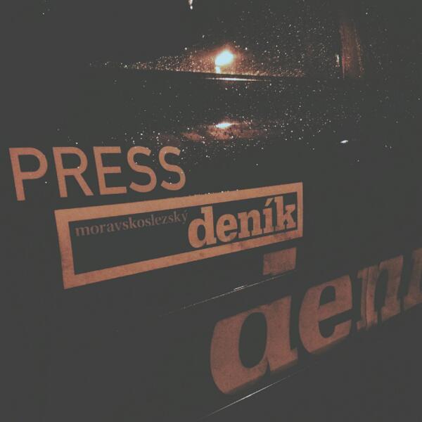 LukasKabon's tweet image. Pracuje se pořad #denik #msdenik