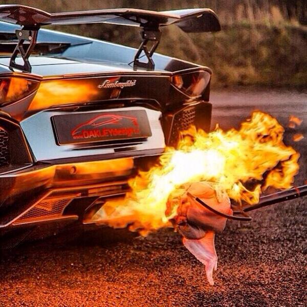 CarNotebook's tweet photo. Houston we are ready for take off😍😍 http://t.co/g4semvz9gZ