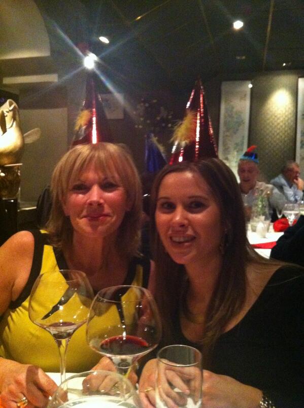 debz105's tweet photo. @jennymcfaul @laurenmcfaul #partycentral http://t.co/6idYqtLQW7