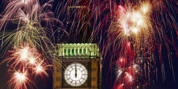 spnn52n9's tweet image. “@HuffingtonPost: Big Ben just struck midnight in London! #Hello2014 http://t.co/PD1vSaIdID”