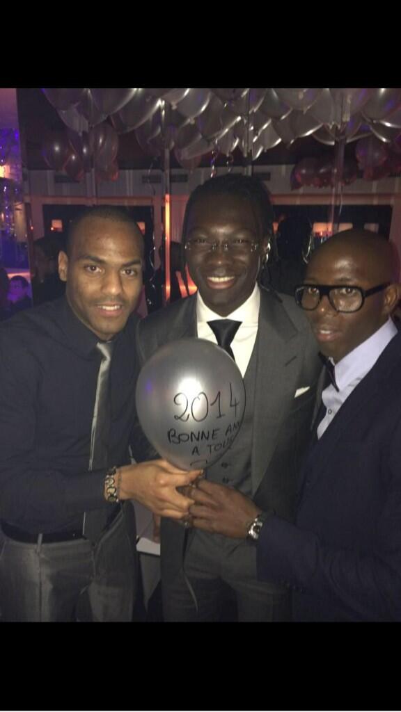BafGomis tweet picture