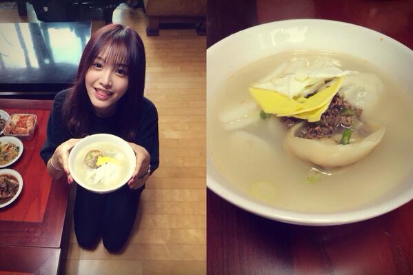 KJ88RP's tweet photo. ❤︎ _ 140101 09:15 Twitter

あけましておめでとうございます!!ㅎ
じゃじゃん!お雑煮召し上がれ!ㅎ

: http://t.co/1kmuuZ9oAu