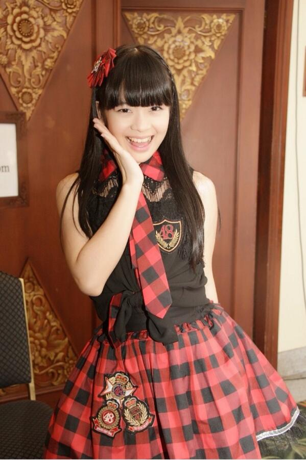 cindyyuvia's tweet photo. happy new yeaaarr!!! waah tahun baru, bulan baru, semangat baru!! january nih x3 http://t.co/nogP0fFWFQ