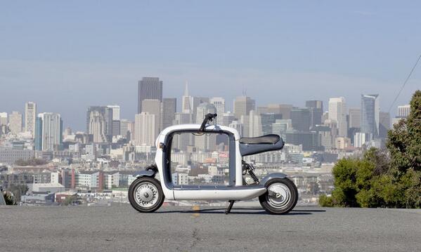Would you drive this mutant cargo-carrying electric scooter around town. f-st.co/uk4p3nY