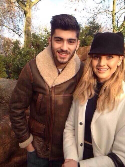 odekodazou's tweet photo. @zaynmalik HAPPYNEWYEAR💖💖I LOVE U😎💕 To be happy! http://t.co/tjabkg74Te