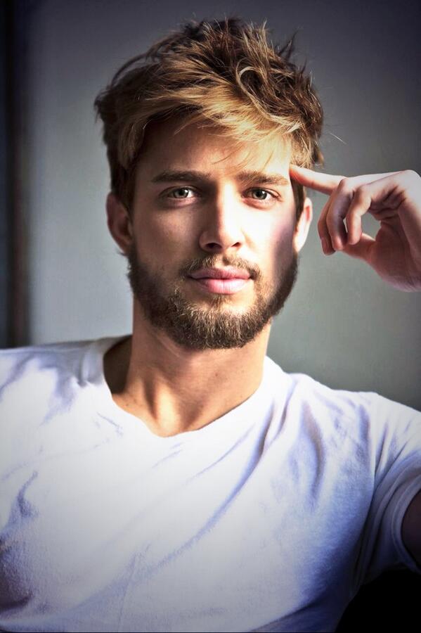 drew van acker instagram