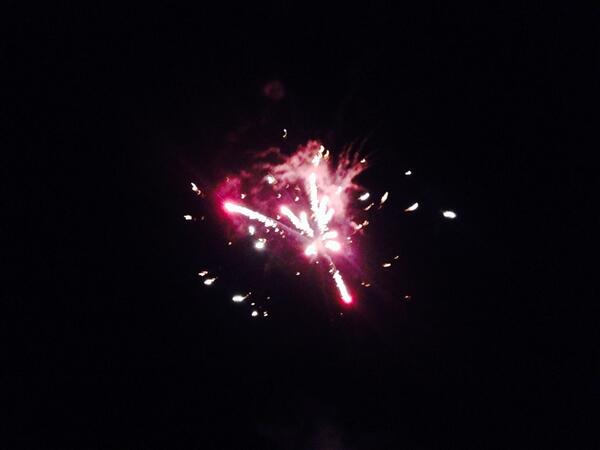 ShannonLeto's tweet photo. Happy New Years!! 😜😜😜 http://t.co/992X6mz5H5