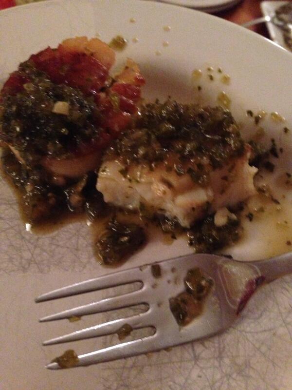 DawnHuck's tweet photo. The night is going to turn out fantastic ( the year?) - tequila scallops. #love food http://t.co/HOjKNMYNHu