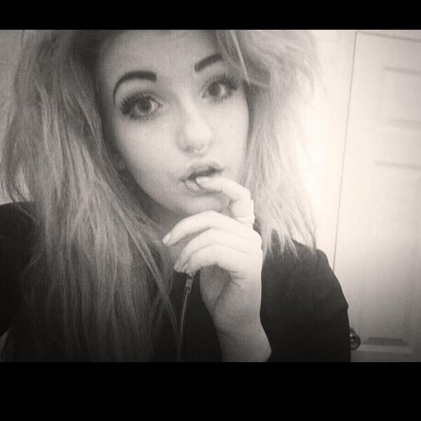 Fab__false's tweet image. 🙈🙈🙈