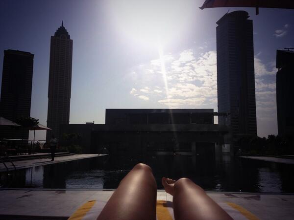 Here's to new beginnings, new opportunities and new accomplishments..1er día de 365✌️ #disfrutando #goldenhour