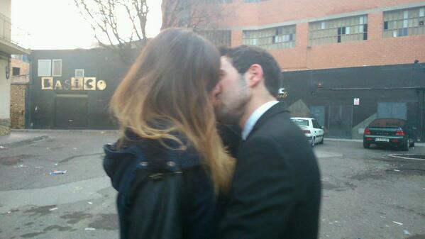 Fatimagcortes's tweet photo. @mused95 y yo les presentamos a la pareja del año http://t.co/x1hz8rmMIb
