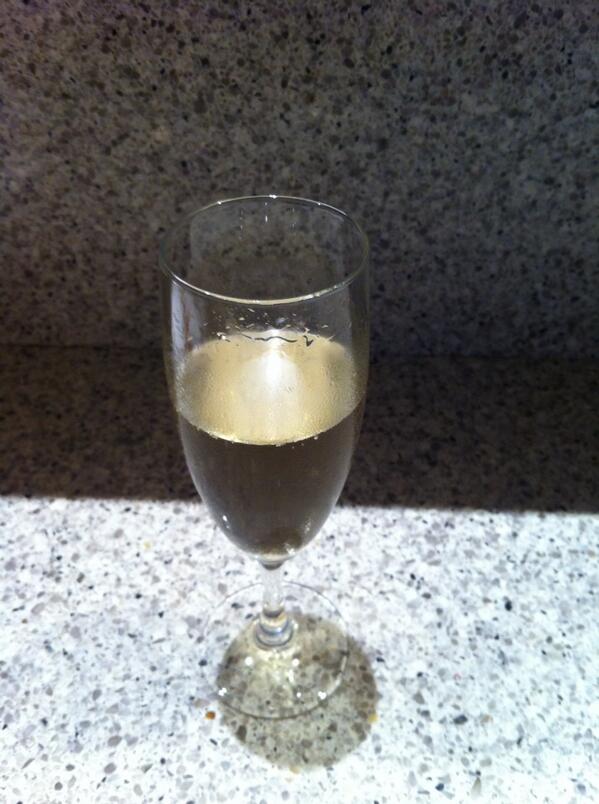 KathrynWicksSMH's tweet image. Won&apos;t touch the sides. #fileearly