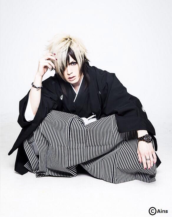 DIAURA チェキ 旨かっ yo-ka 袴