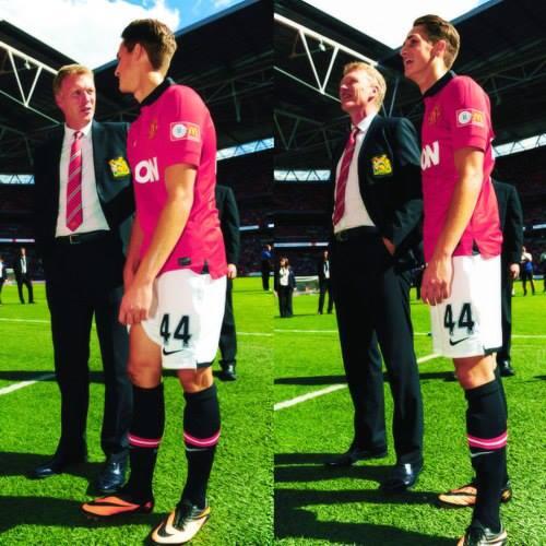 "Memenangkan Trophy dengan si Boss. Saya hanya ingin memenangkan Trophy. Hanya itu"- Adnan Januzaj. #QouteOfTheDay