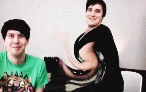 DanHowellFaux's tweet image. I'm so hawt.