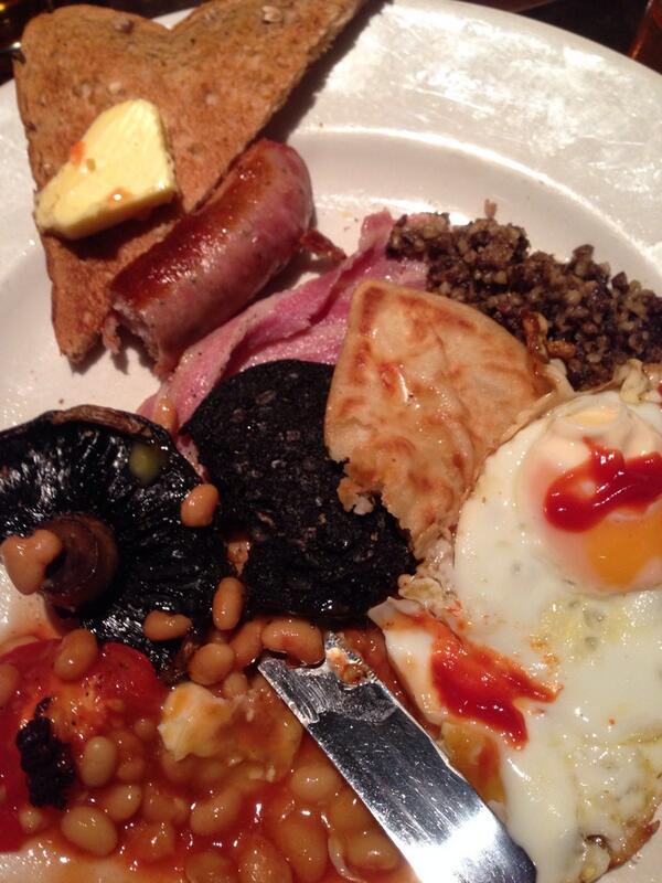 zestsquare's tweet photo. @thatsjamie New Year's Day breakie with haggis! #hagtag2014 http://t.co/h1MJoRx2Dt