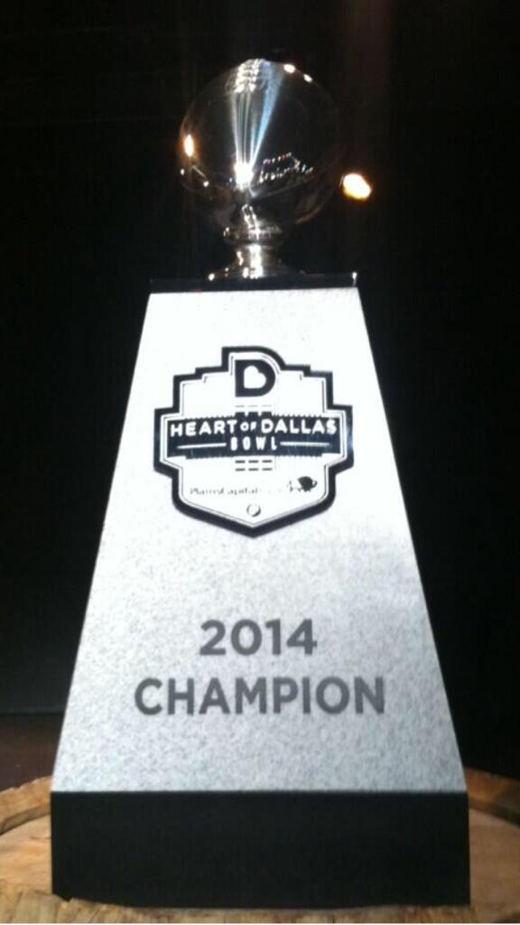 DENTONPD's tweet image. Denton, Your @MeanGreenFB team is the 2014 Champions of the @HODBowl! We are proud of you!