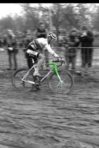 Jenalis's tweet image. Nieuwe fiets in actie @sven_nys