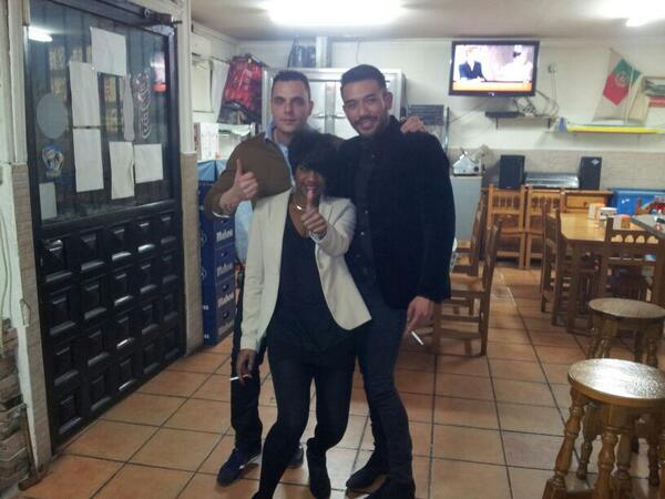 bilekera's tweet photo. Con mis chicos!!! http://t.co/dAkcuZDawN
