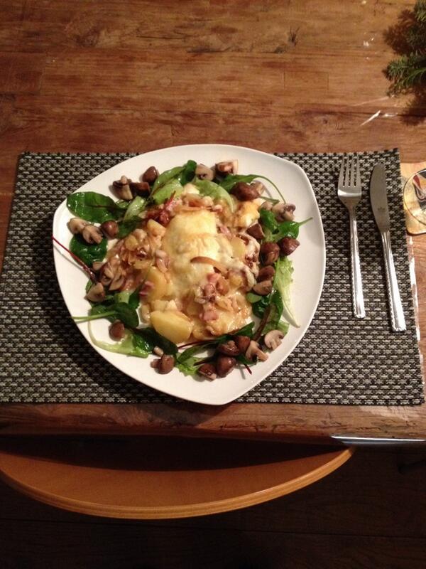 thorstengragert's tweet image. #mjam tartiflette!