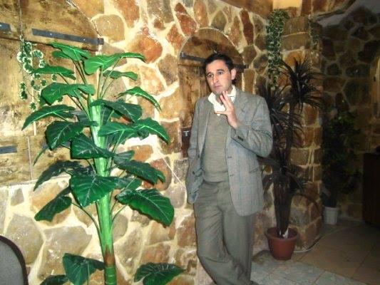 أيها الحائرون ...حروفي وطن وكلماتي أمة