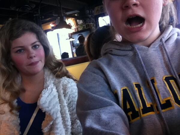 Let's go to zaxbys, lets go to zaxbys, let's go to zaxbys and have a good tiiiiime. @HaileyHailey