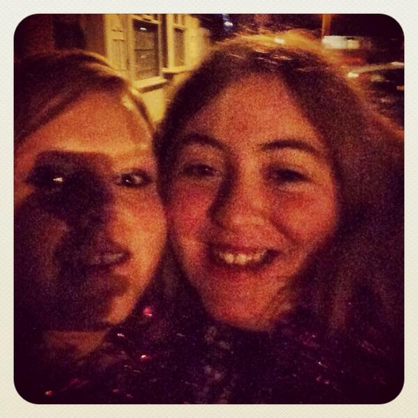 Amz_OB's tweet photo. #nye #friends #drunk #2013 #2014 http://t.co/xqPtF4zSJ2