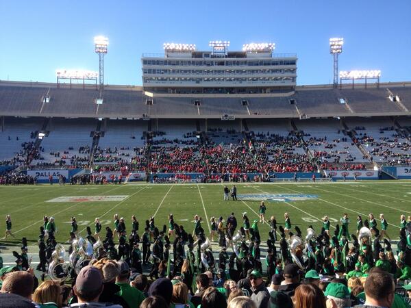 DamonGochneaur's tweet photo. Living the dream @HODBowl watching @MeanGreenFB with @FJGREENE @GregAllbright #GoMeanGreen #hit9 #believe http://t.co/4qGLrqucJn