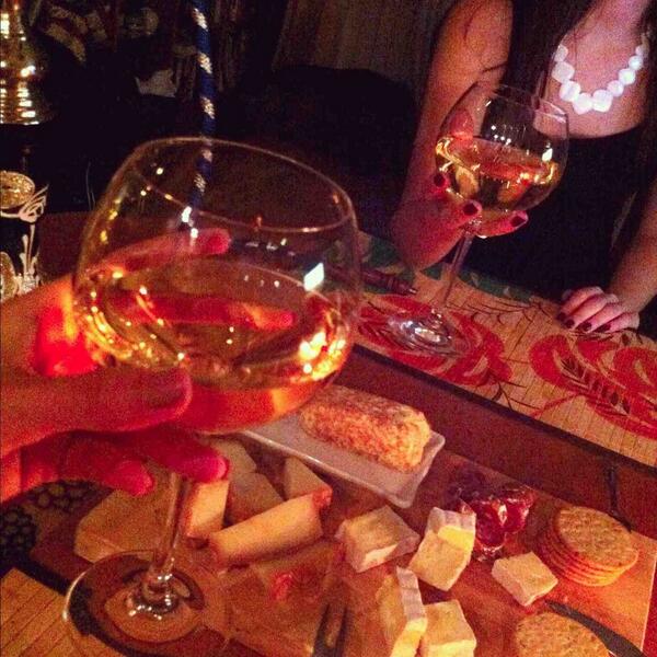 romashka9988's tweet photo. А мы уже празднуем ) http://t.co/ghIp7l5vO9