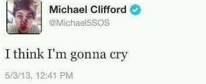 5secondsoflogan's tweet image. " #ILoveMichaelCliffordBecause " this is so cute! :-)