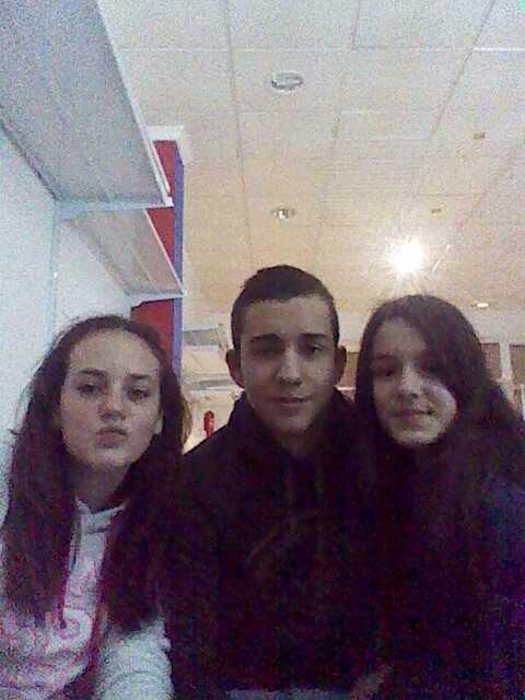NCambil's tweet photo. Coon @jose_posadas_13 @marley_pilar  !! Osquiero:-) http://t.co/AdqzD9v7Tu
