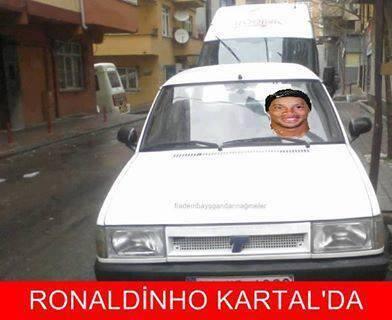 incicaps's tweet photo. Ronaldinho Kartalda. http://t.co/mBKJU3dr4f
