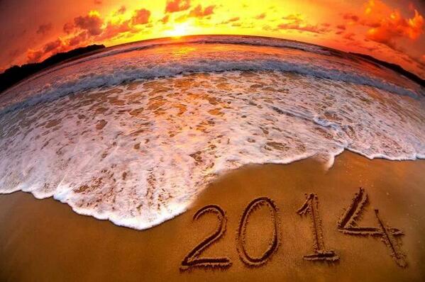 Hectorchaconfm's tweet photo. Feliz año 2014 http://t.co/Z7KwFU2aUu