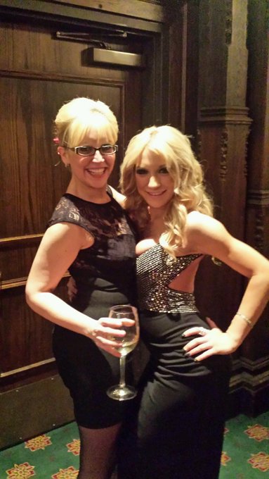 New years with my cousins http://t.co/OfLzxyDpDb<a href="/tag/teamamybrooke"class="tags"><span>#teamamybrooke</span></a>