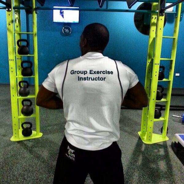 RP_Training's tweet photo. #XFit at #PureGym #ParkRoyal break your limits with me 👍💪 http://t.co/PZaLOJTy6W