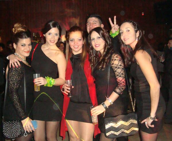inesmariagg's tweet photo. Una buena noche en buena compañia!!! http://t.co/qXvD42GUS6