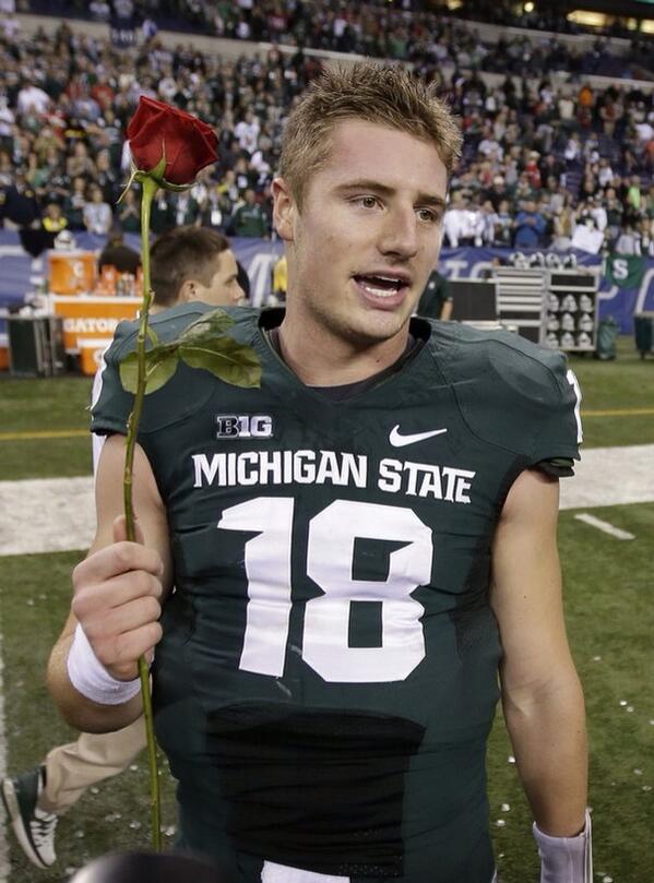 porkie96's tweet image. Go green?¿ 😍 #connorcook