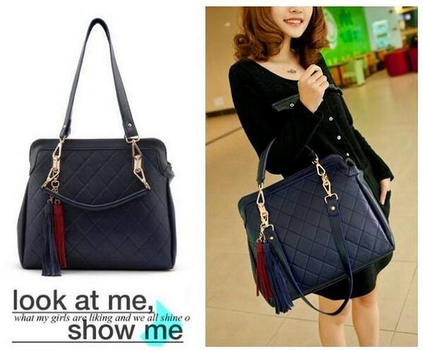 PCA1374 NR Colour navy Material PU Size L 35 W 16 H 26  260rb